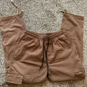 Womens brown cargo pants size medium